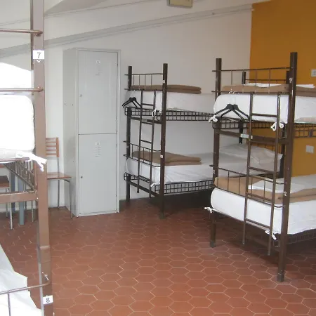 Olmo Hostel *
